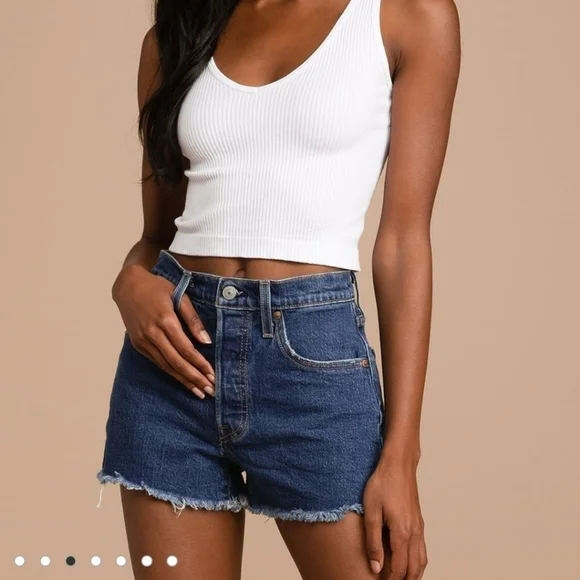 𝅺Levi's  501 Medium Wash High Rise Frayed Hem Denim Shorts Women's Size 30 - Picture 2 of 12